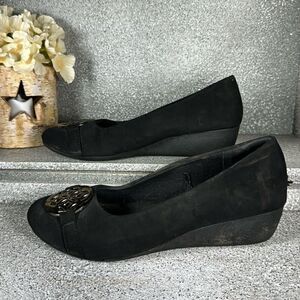 Chinese Laundry Bail Black Suede Medallion Wedges Slip On Shoes Size 8